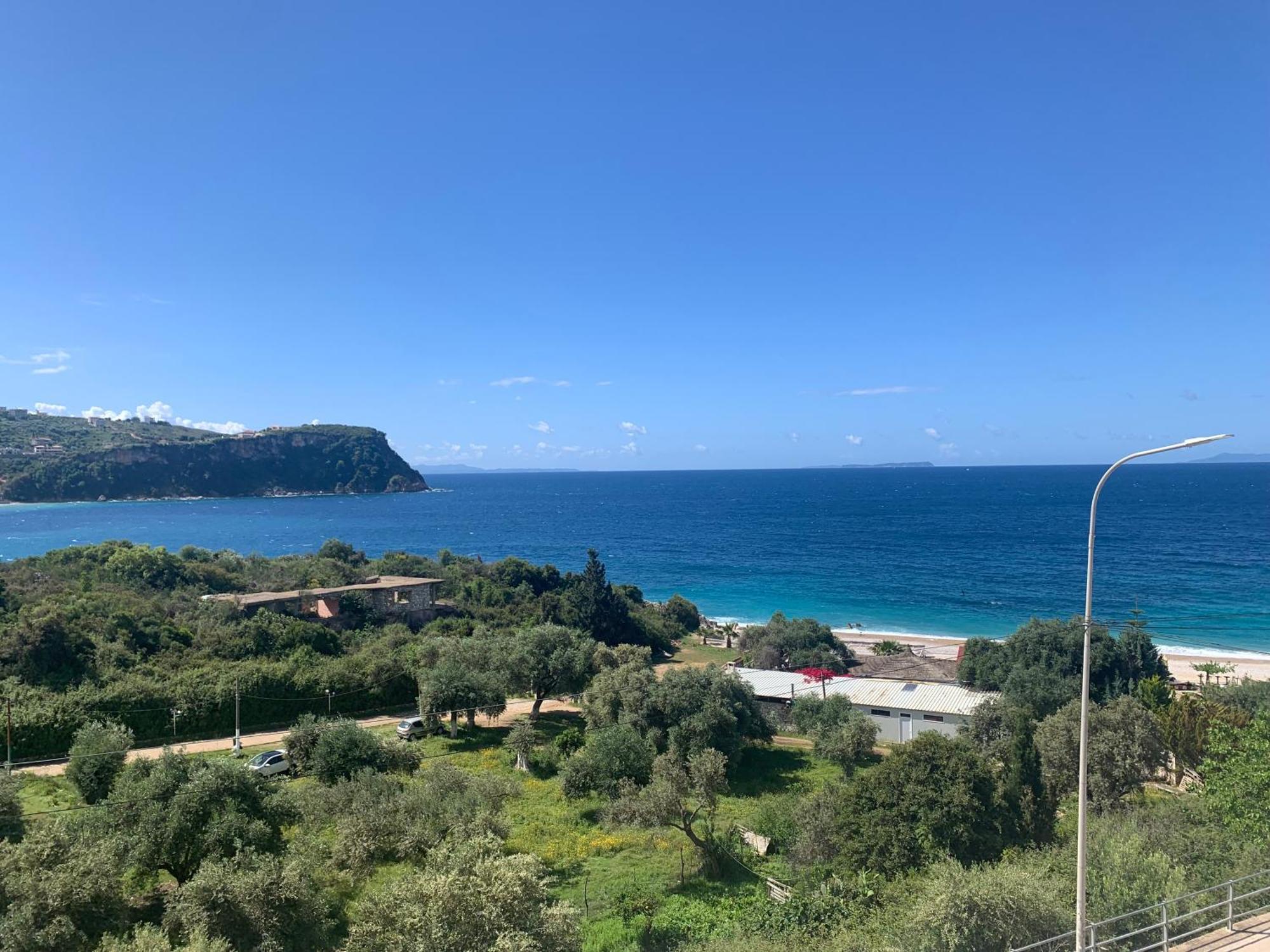 Sunset Views Apartment Himare Esterno foto