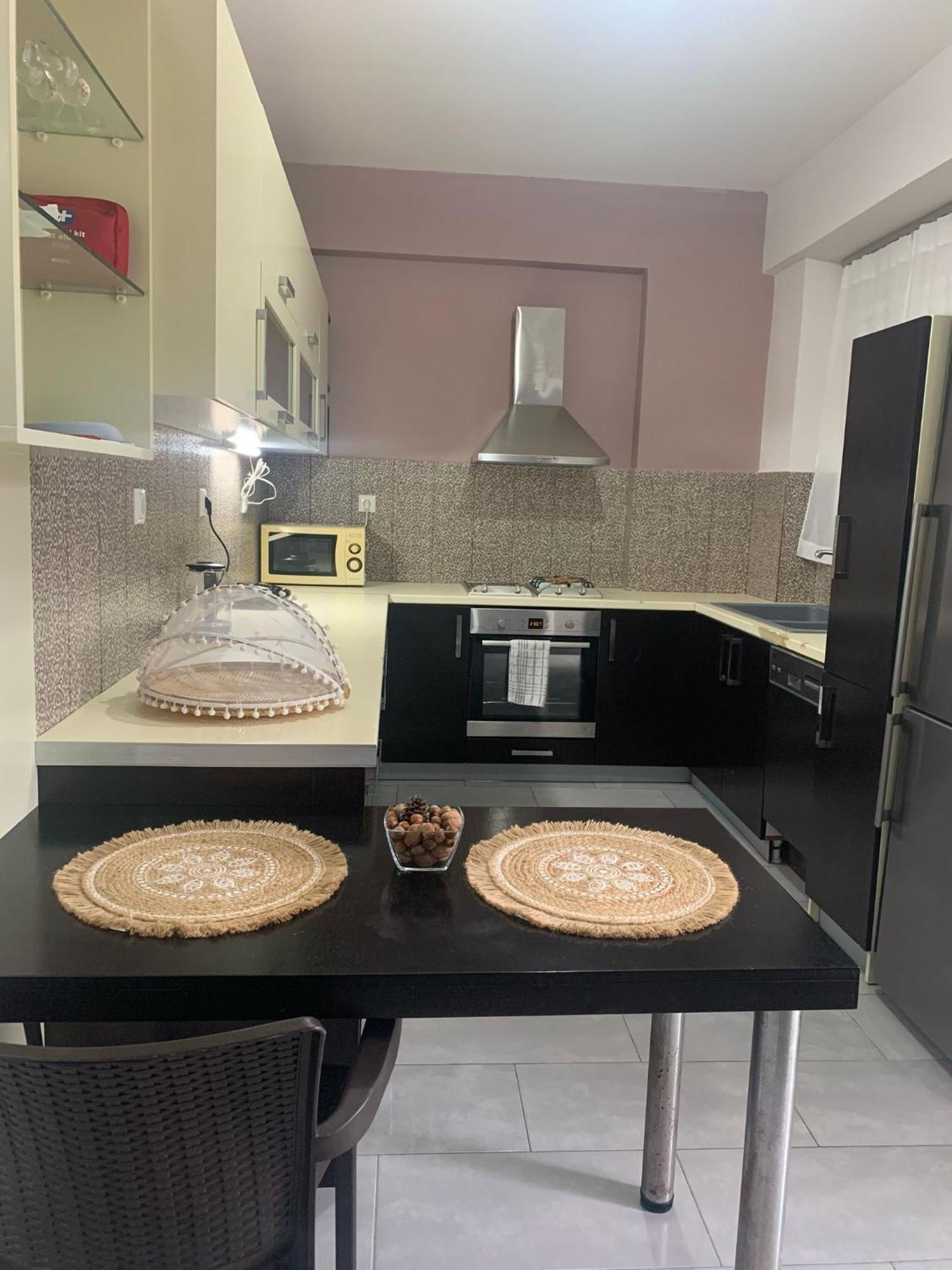 Sunset Views Apartment Himare Esterno foto
