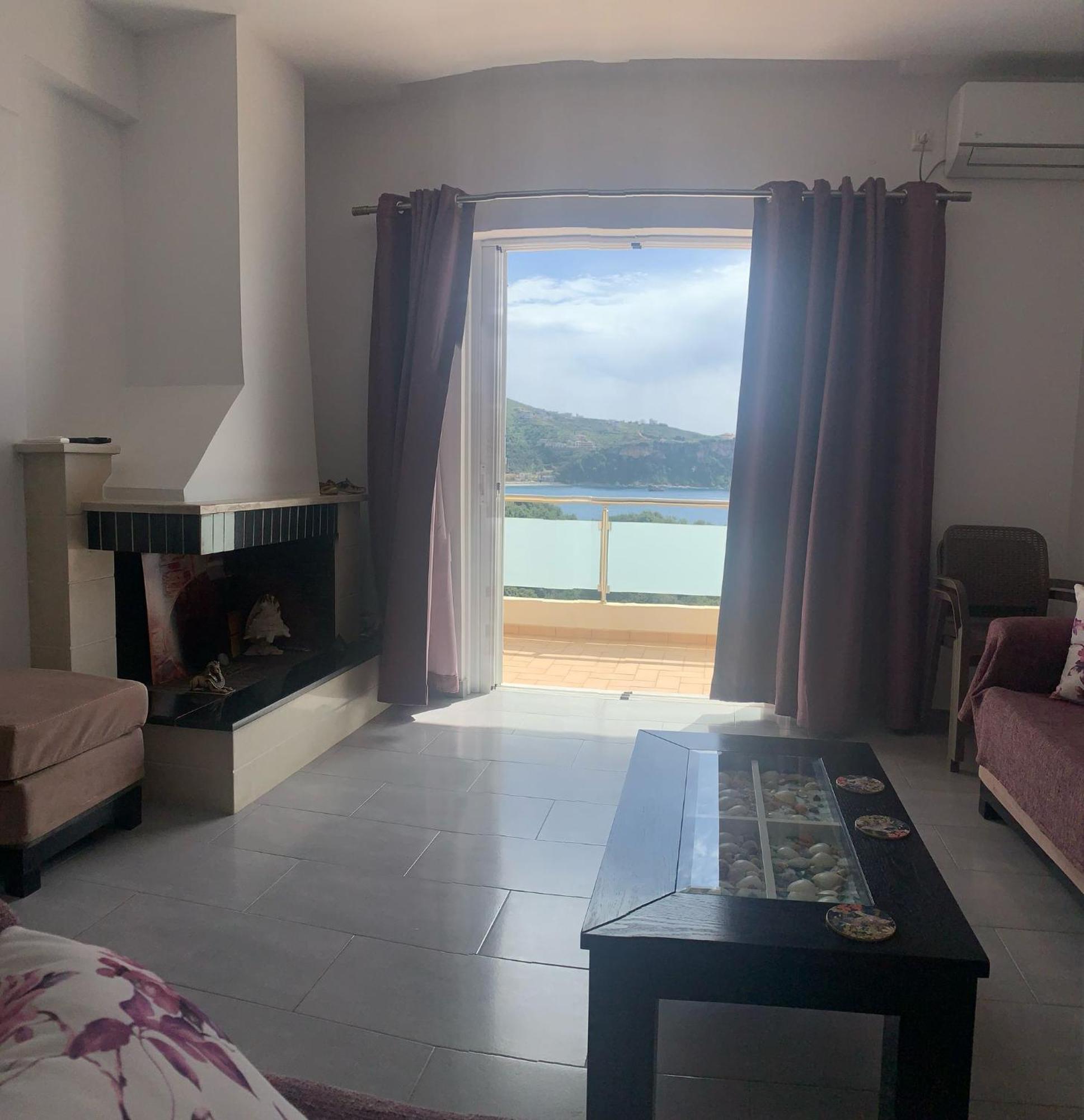 Sunset Views Apartment Himare Esterno foto
