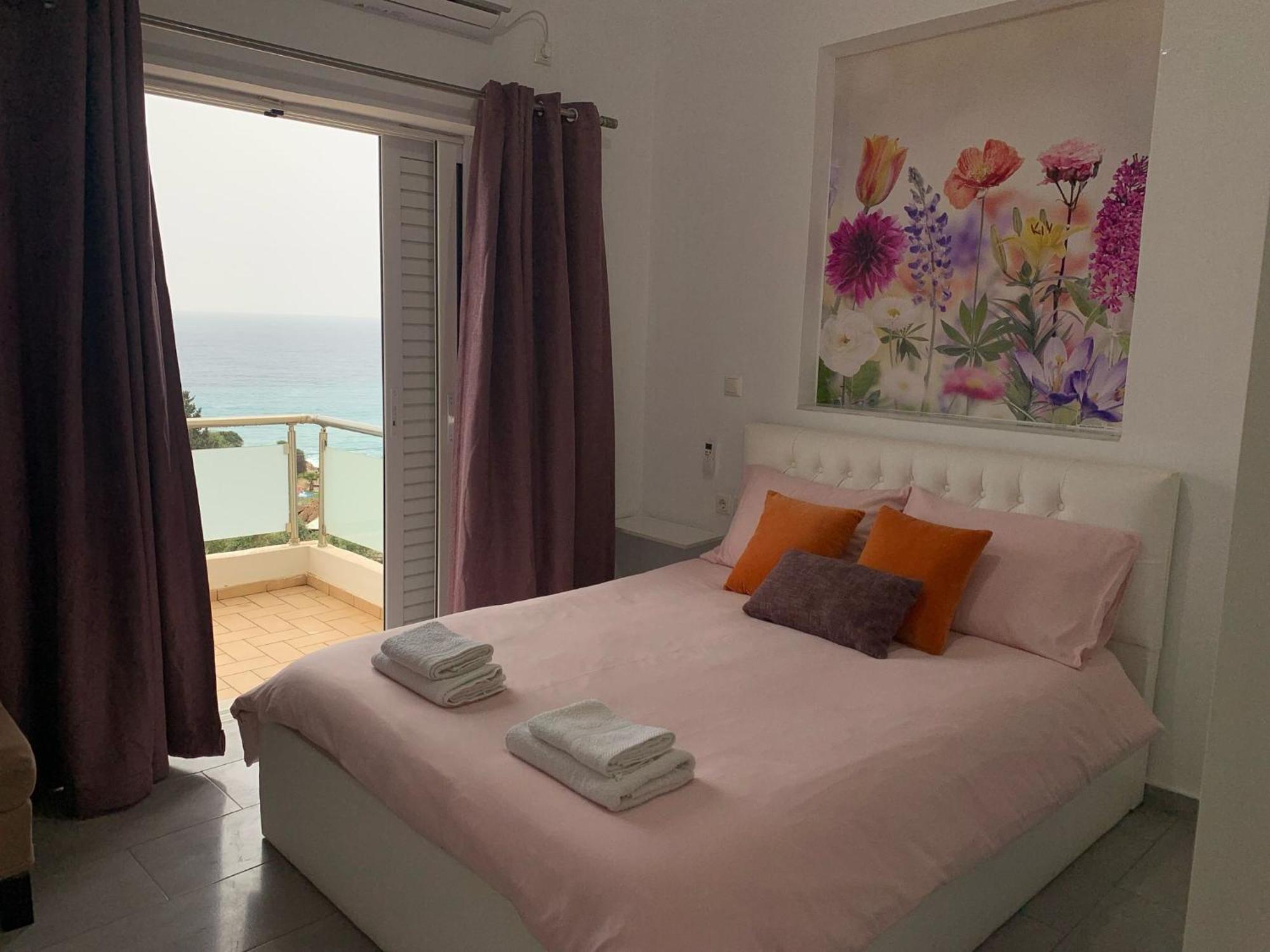 Sunset Views Apartment Himare Esterno foto